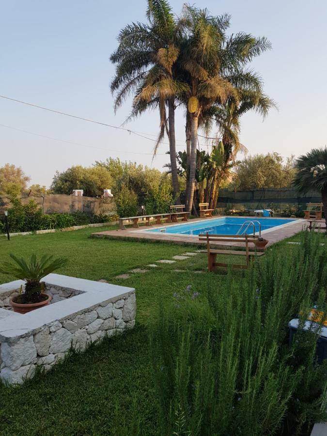 Casa Vacanza Le Tre Palme Apartment Floridia Luaran gambar